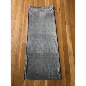 NWT! ALEMBIKA $149 Silver Skirt Size 2